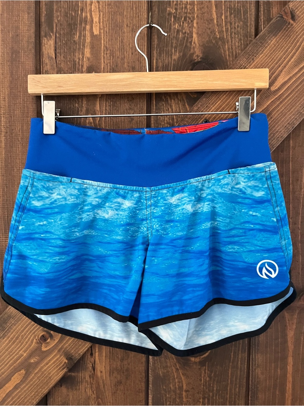 INK & BURN Blue Ocean Print Women's Performance Short small front pockets sz 6